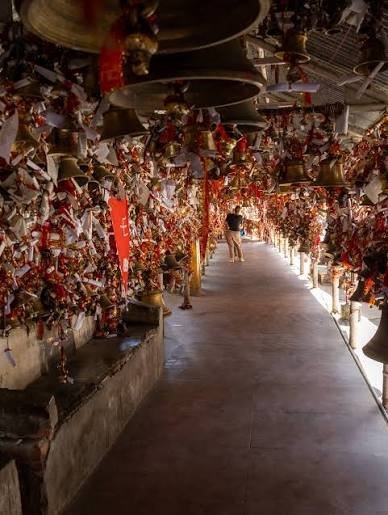 चितई गोलू देवता मंदिर
