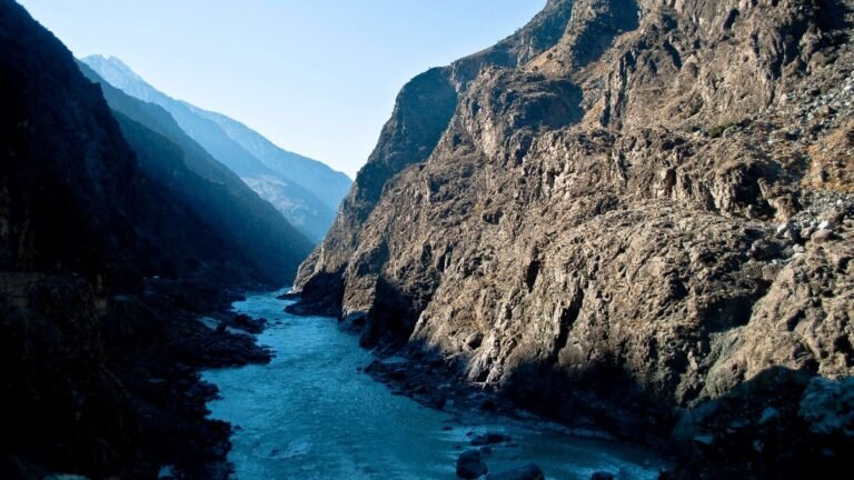 भारत ने पानी रोका तो PAK का सूखने लगा हलक, सिक्योरिटी एक्सपर्ट को याद आ रहा बालाकोट, तो डिप्लोमैट को याद आ रहा UN