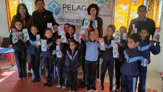 अल्मोड़ा की जेन-जी बहनों की अनूठी पहल, सरकारी स्कूल को लिया गोद; 70 से अधिक जरूरतमंद बच्चों की संवारी जिंदगी